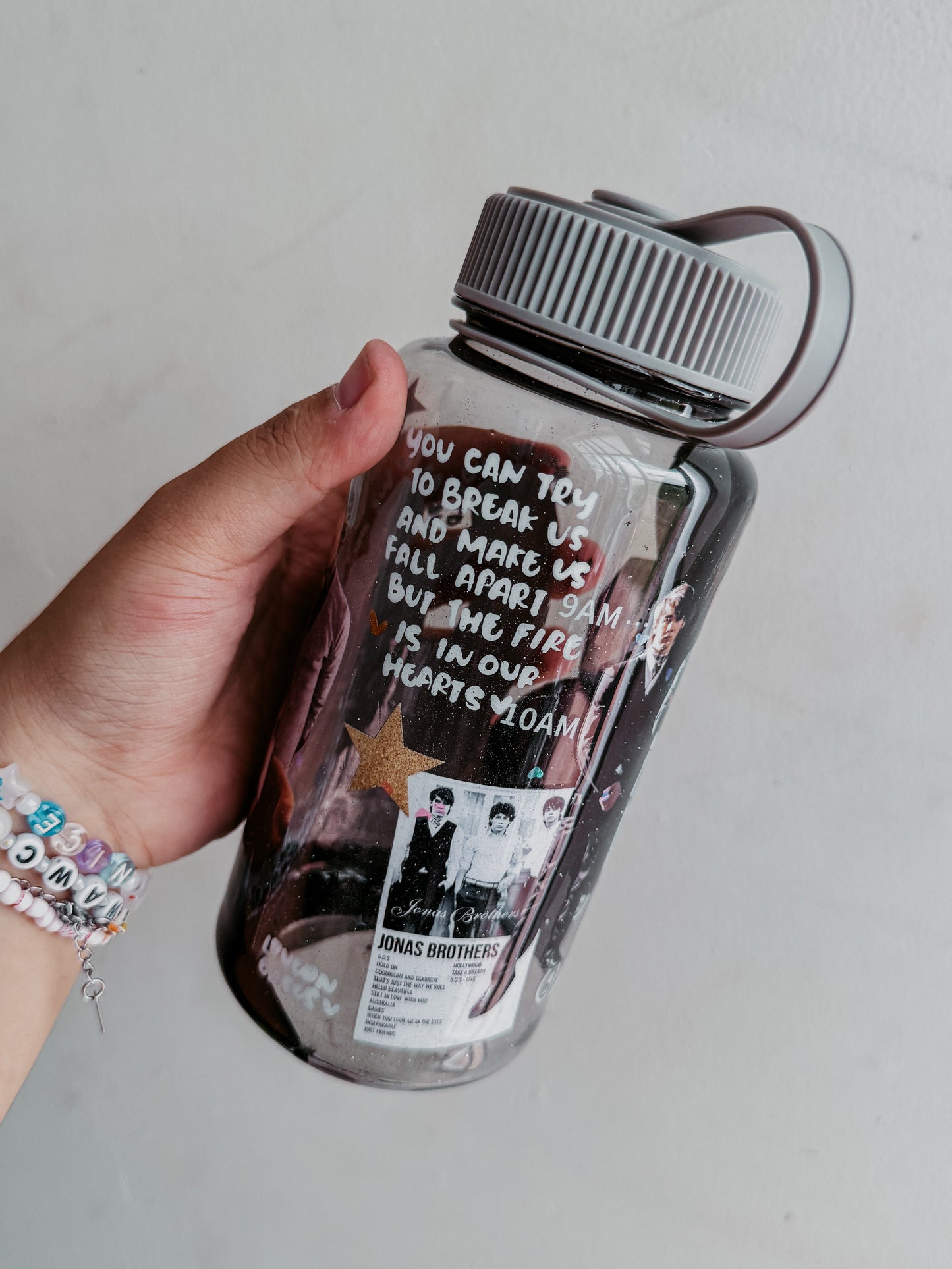 Botella Jonas Brothers 800mls